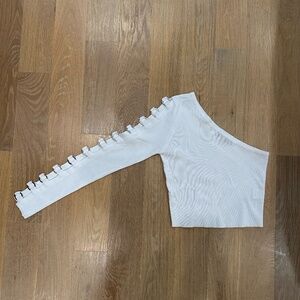 UNIQUE WHITE CROPPED LONG SLEEVE TOP - SIZE MEDIUM